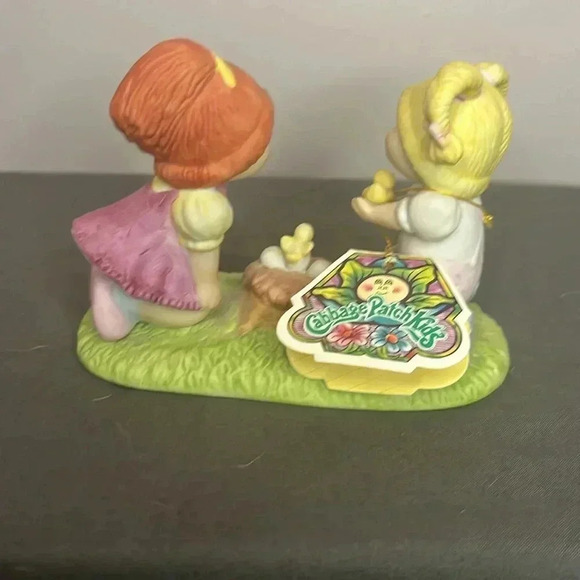 Vintage 1984 Cabbage Patch Kids Ceramic Figurine Signed by Xavier Roberts w/ tag - Picture 2 of 4